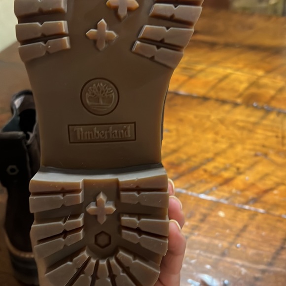 Brown Timberlin, Chelsea boot - Picture 4 of 5